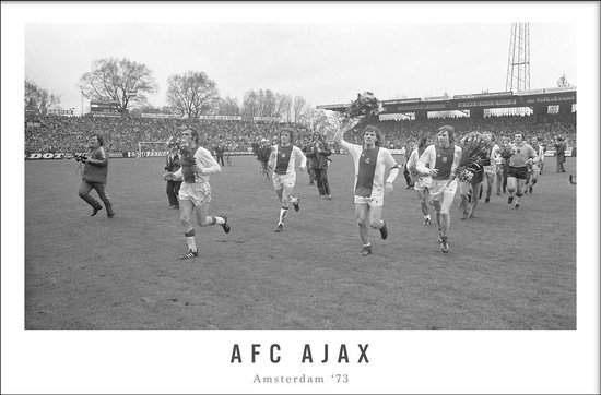 Walljar - Poster Ajax met lijst - Voetbal - Amsterdam - Eredivisie - Zwart wit - AFC Ajax '73 - 13 x 18 cm - Zwart wit poster met lijst