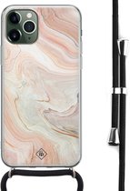 Casimoda® hoesje met koord - Geschikt voor iPhone 11 Pro - Marmer Waves - Afneembaar koord - Siliconen/TPU - Bruin/beige