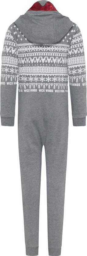 Achterkant van een grijze onesie met winterse patronen, sneeuwvlokken, rendieren, kerstbomen en de tekst 'WICK WINGS'.