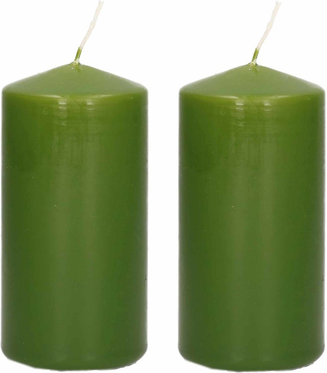 Trend Candles Cilinderkaars/stompkaars - 2x - olijfgroen - 6 x 12 cm - 40 branduren - met brandvertragende folie