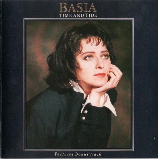 Portret van Basia op de hoes van 'Time And Tide', met bonus track.