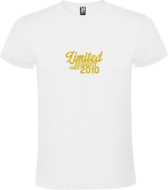 Wit T-Shirt met “Limited sinds 2010 “ Afbeelding Goud Size L