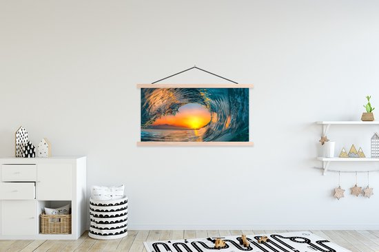 Posterhanger incl. Poster 150x75 cm - Schoolplaat - Zonsondergang - Water - Golf - Oranje - Textielposter - Blanke latten