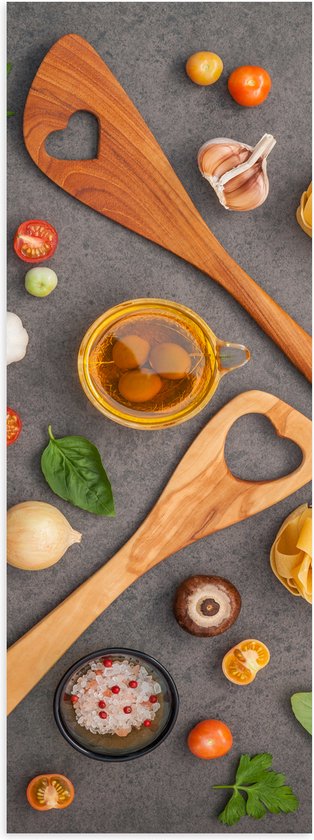 Poster Glanzend – Houten Lepels tussen Italiaanse Pasta Ingrediënten - 40x120 cm Foto op Posterpapier met Glanzende Afwerking