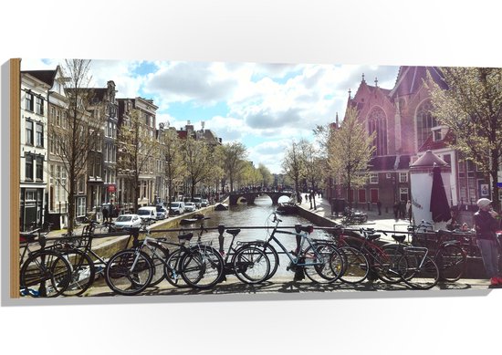 WallClassics - Hout - Gracht in de Stad - 100x50 cm - 9 mm dik - Foto op Hout (Met Ophangsysteem)