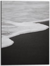 WallClassics - Dibond - Schuim van Golf (zwart/wit) - 30x40 cm Foto op Aluminium (Met Ophangsysteem)