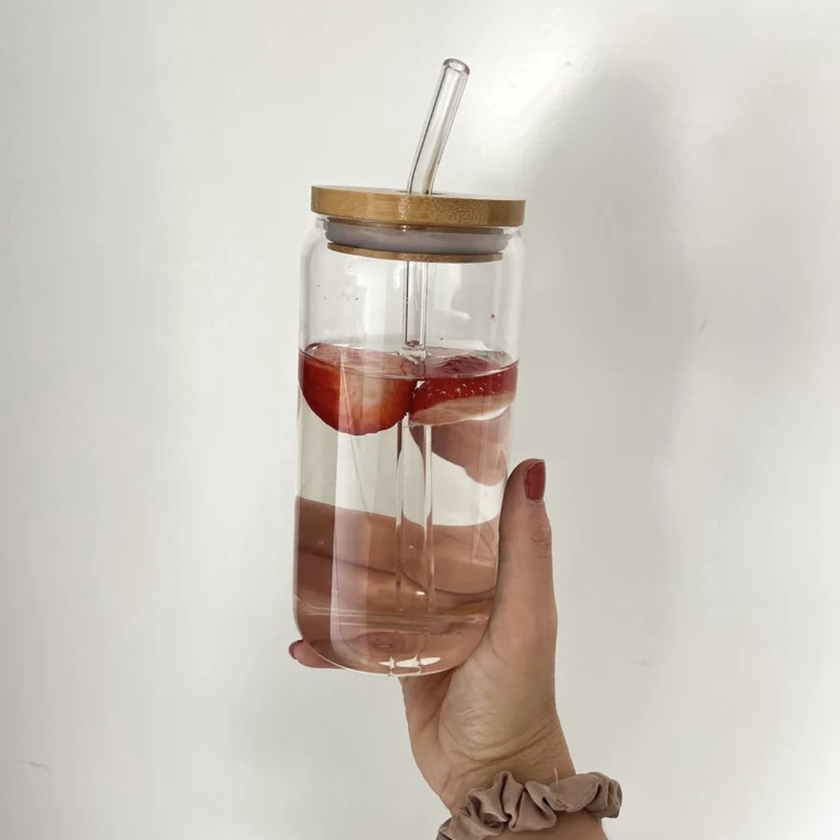 drinkglazen met bamboe deksels en glazen rietjes - 2 glazen van 400 ml - ijskoffiemokken - blikvormige glazen - cadeau - mok - glas - pot - Jar - water