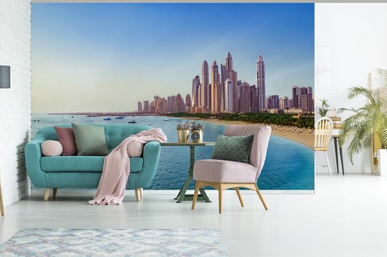 Photo de la belle mer bleu clair devant la côte de Dubaï papier peint photo en vinyle largeur 600 cm x hauteur 400 cm - Tirage photo sur papier peint (disponible en 7 tailles)