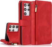 Casemania Hoesje Geschikt voor Samsung Galaxy S22 Ultra Rood - Luxe Portemonnee Book Case met Rits & Extra Vakken