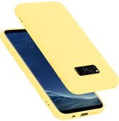 Cadorabo Hoesje geschikt voor Samsung Galaxy S8 in LIQUID GEEL - Beschermhoes gemaakt van flexibel TPU silicone Case Cover