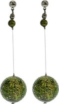 Oorbel met groene bolvormige hanger