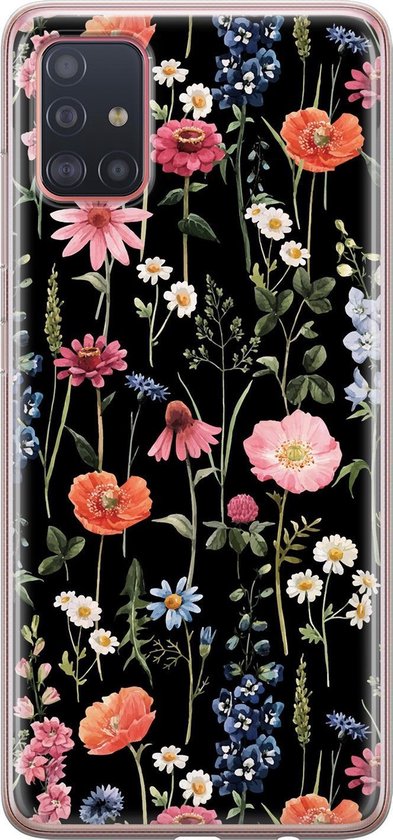 Leuke Telefoonhoesjes - Hoesje geschikt voor Samsung Galaxy A71 - Dark flowers - Soft case - TPU - Zwart