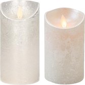 Set van 2x stuks Zilveren Led kaarsen met bewegende vlam - 12.5 en 15 cm - Sfeer stompkaarsen voor binnen