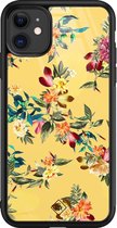 iPhone 11 hoesje glass - Bloemen geel flowers | Apple iPhone 11  case | Hardcase backcover zwart