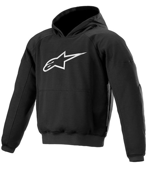 Zwarte hoodie met capuchon, met een wit Alpinestars logo op de borst en een steekzak.