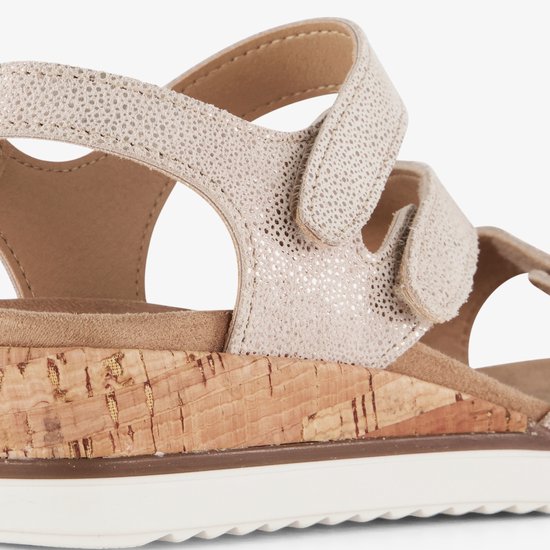 Sandales en cuir à talon compensé bas Hush Puppies - Beige - Semelle amovible - Pointure 37