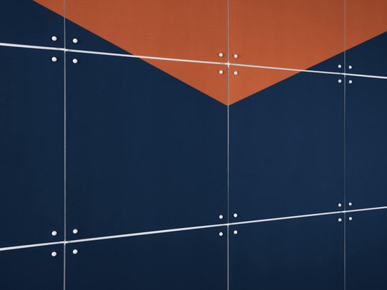 IXXI Color blocking - Orange Blue, Allon Dery - 80 x 100 cm - Support de suspension gratuit - Grande décoration murale et posters - Design graphique, Géométrique