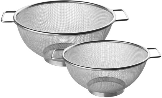 Set de 2 passoires en inox 20 cm et 26 cm Fackelmann