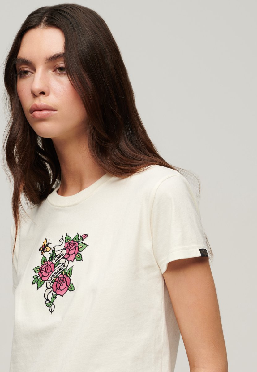 Superdry Aansluitend Tattoo-T-shirt met borduursel Dames T-shirts Creme