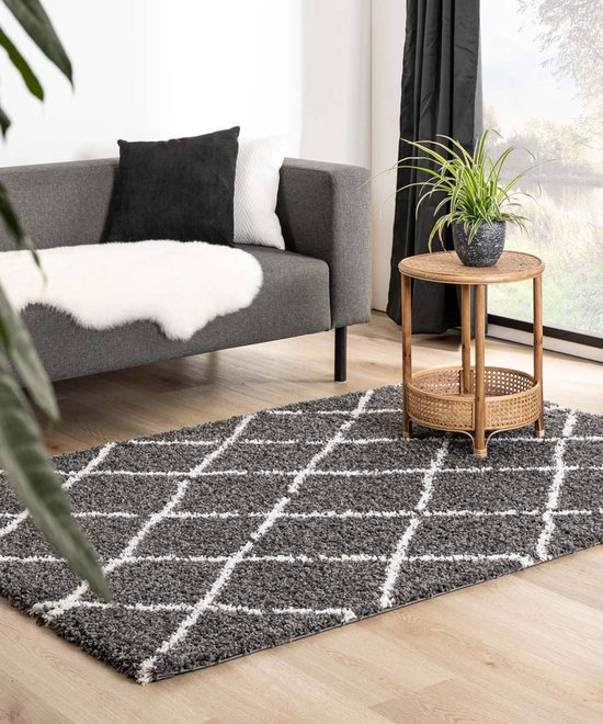 Tapis à poils longs carreaux Habitat - gris/blanc 160x230 cm