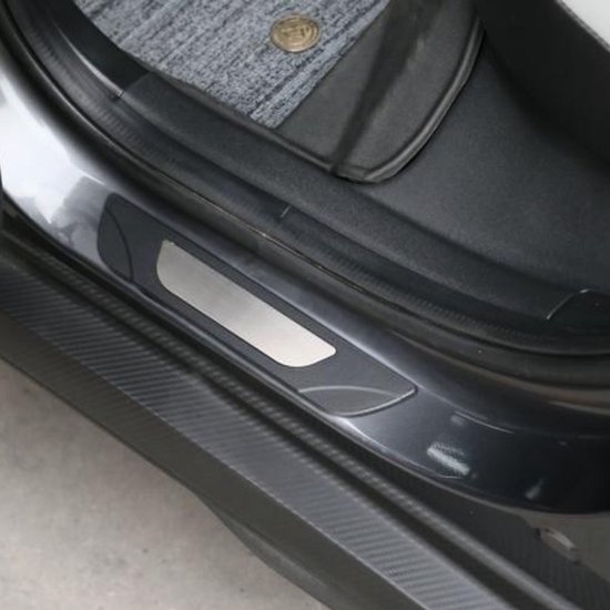 Instaplijsten voor Ford Mondeo 5 2014 (5 deurs) - Kras bescherming - Set van 4 - Zwart/metallic