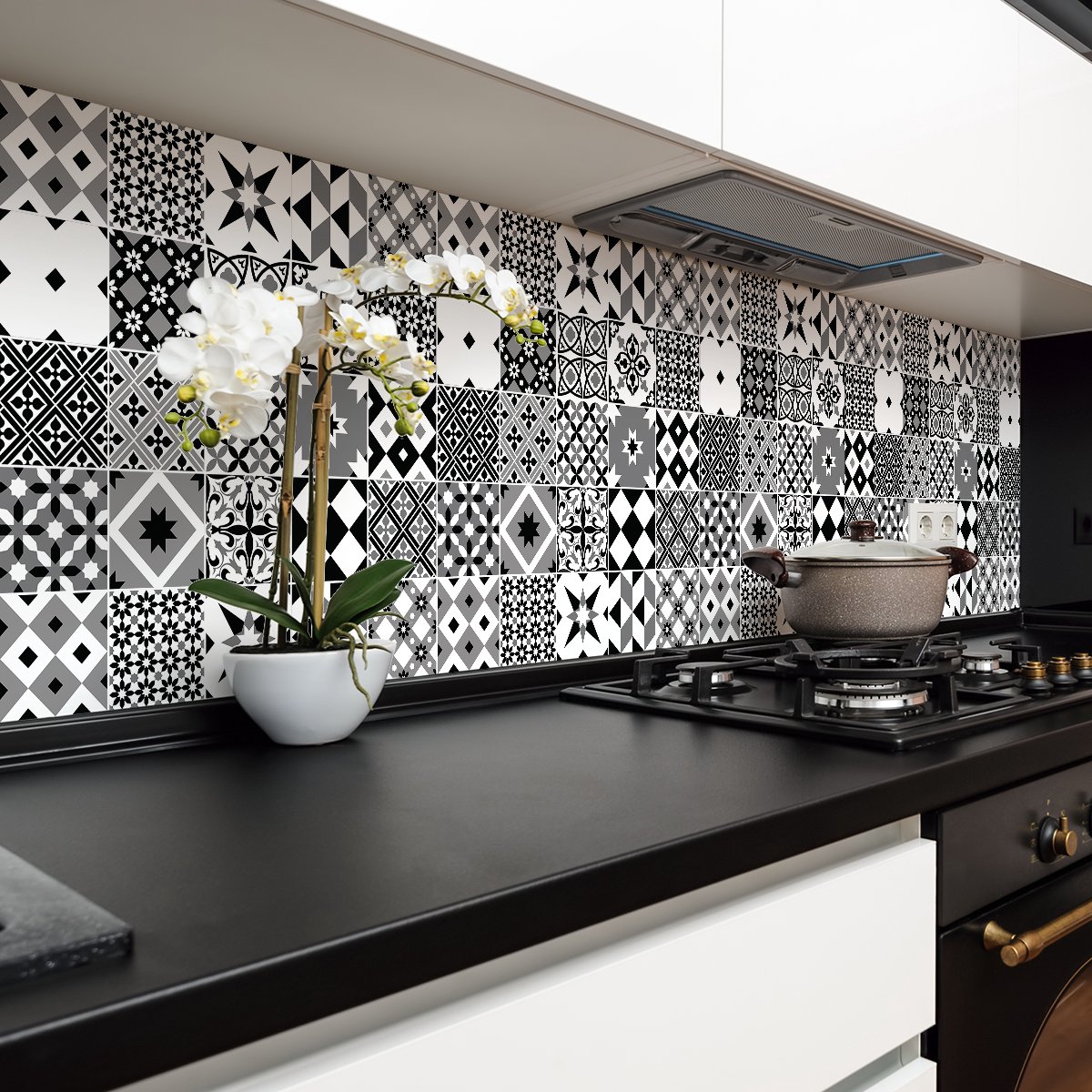 Ambiance Sticker Zelfklevende tegelmuurstickers voor keuken en badkamer - 24 cementtegelstickers, Azulejos Lisanna Design - 24 stickers, 15x15cm Multi color