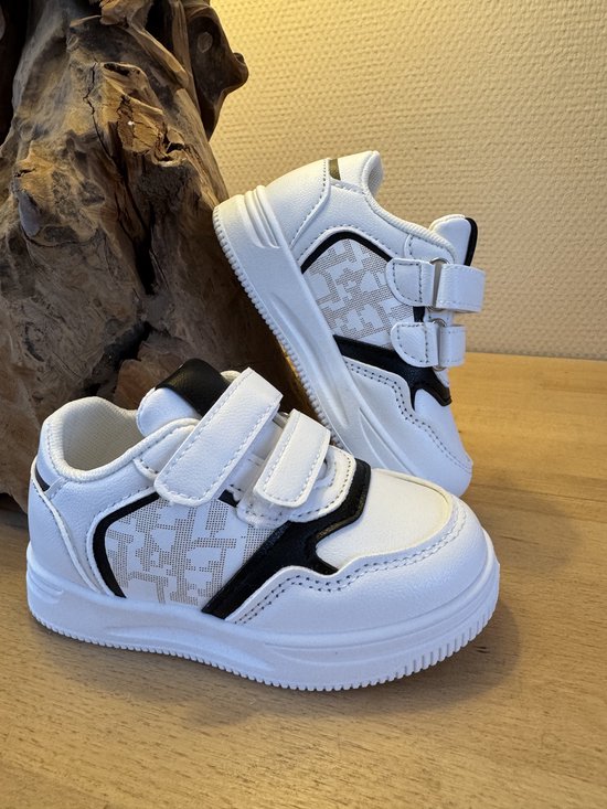 Bisgaard Gerle Velcro Unisex-Child Sneaker, cognac