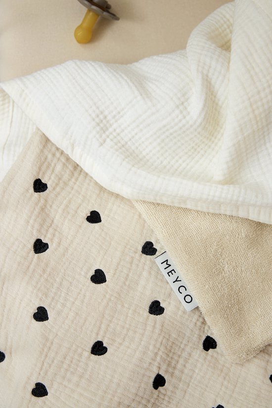 Meyco Baby Sweet Heart wiegdeken - pre-washed hydrofiel - soft sand - 75x100cm - 1.5 TOG