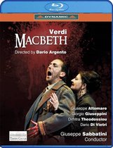 Macbeth Blu-ray van Dario Argento met man en vrouw in kostuums.