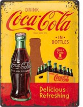 Coca Cola Yellow in Bottles, Retro reclame wandbord, Reclamebord Amerika USA. metaal