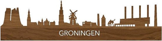 Skyline Oud Groningen Notenhout - 80 cm - Woondecoratie - Wanddecoratie - Meer steden beschikbaar - Woonkamer idee - City Art - Steden kunst - Cadeau voor hem - Cadeau voor haar - Jubileum - Trouwerij - WoodWideCities