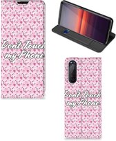 Hoesje Sony Xperia 5 II Bookcase Flowers Pink Don't Touch My Phone