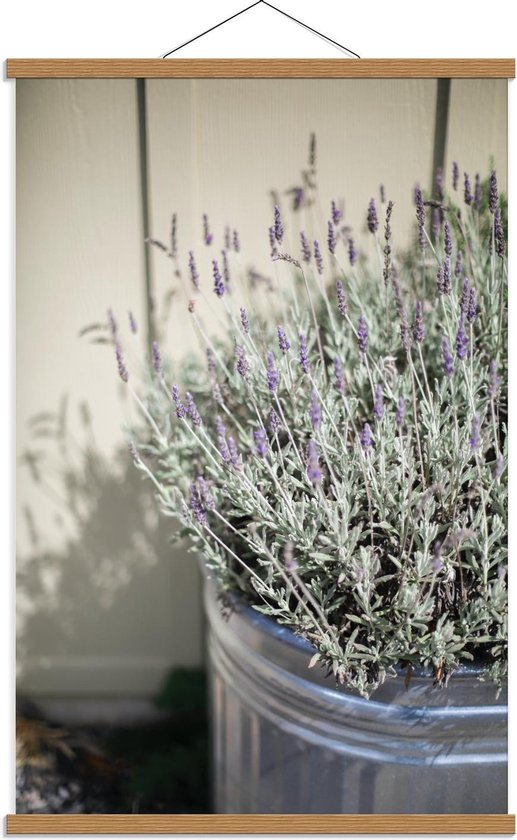 Schoolplaat – Paars Lavendelbloemen in Zilveren Pot - 60x90cm Foto op Textielposter (Wanddecoratie op Schoolplaat)