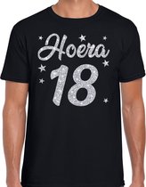 Hoera 18 jaar verjaardag cadeau t-shirt - zilver glitter op zwart - heren - cadeau shirt 2XL