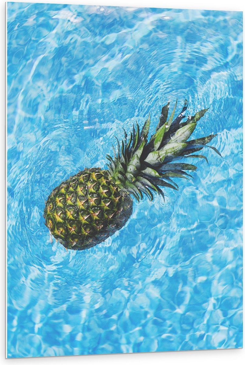 Forex - Ananas Drijvend in Water - 80x120cm Foto op Forex