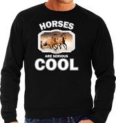 Dieren paarden sweater zwart heren - horses are serious cool trui - cadeau sweater bruin paard/ paarden liefhebber 2XL