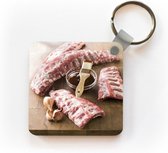 Sleutelhanger - Uitdeelcadeautjes - Rauwe spareribs met een bakje om het vlees te marineren - Plastic
