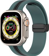 Mobigear Siliconen Watch bandje geschikt voor Apple Watch Bandje Gespsluiting | Mobigear Two Tone - 49/45/44/42 mm - Zwart / Groen