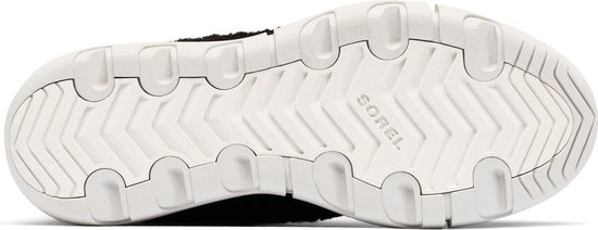 Onderkant van een zwarte Sorel snowboot met witte zool en grof profiel.