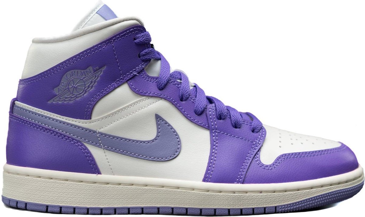 Air Jordan 1 Mid WMNS ‘Action Grape’ BQ6472-504 – op Schoenen Kleur Als Op Foto