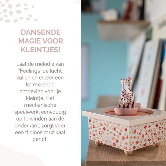 Sophie de giraf Muziekdoosje - Dansende Sophie's - Baby muziekdoos - Kraamcadeau - Babyshower cadeau - Vanaf 12 maanden - 11.5x11.5x8.5 cm - Roze van Sophie de Giraf. — afbeelding 3