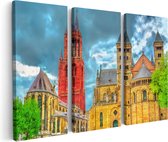 Artaza Canvas Schilderij Drieluik Basiliek van Sint Servaas in Maastricht - 60x40 - Klein - Foto Op Canvas - Canvas Print