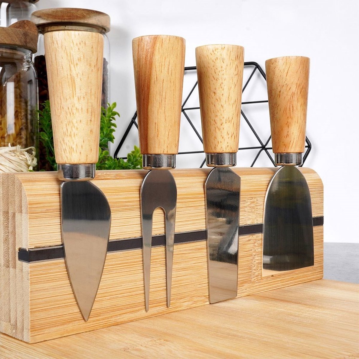 Kaasplank met Kaasmes Bamboe 5 delig - Serveerplank - Kaasmessen - Set - Hapjesplank - Mesjes - Snijplank — cadeau in Kookcadeaus - foto 6