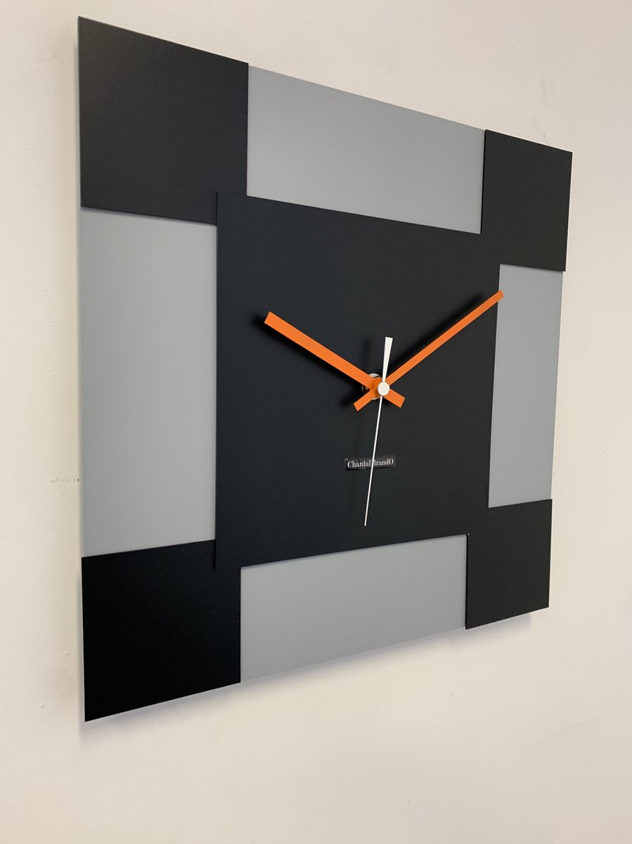 ChantalBrandO Wandklok TOSCANE PIAZZA NERO Modern Design