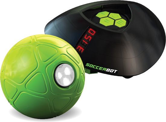 Groene 'Smart Ball' met lampjes en zwarte SoccerBot met display.