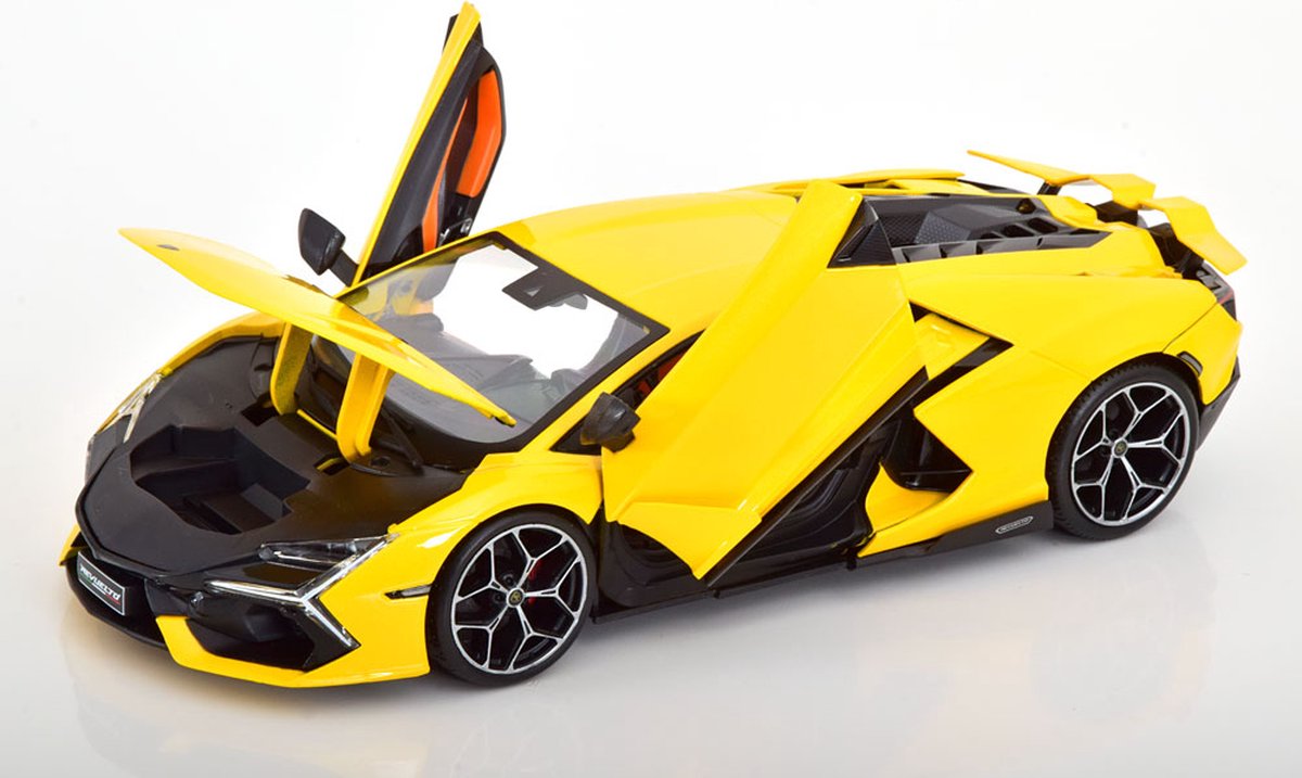 Lamborghini Revuelto modelauto 1:18 geel