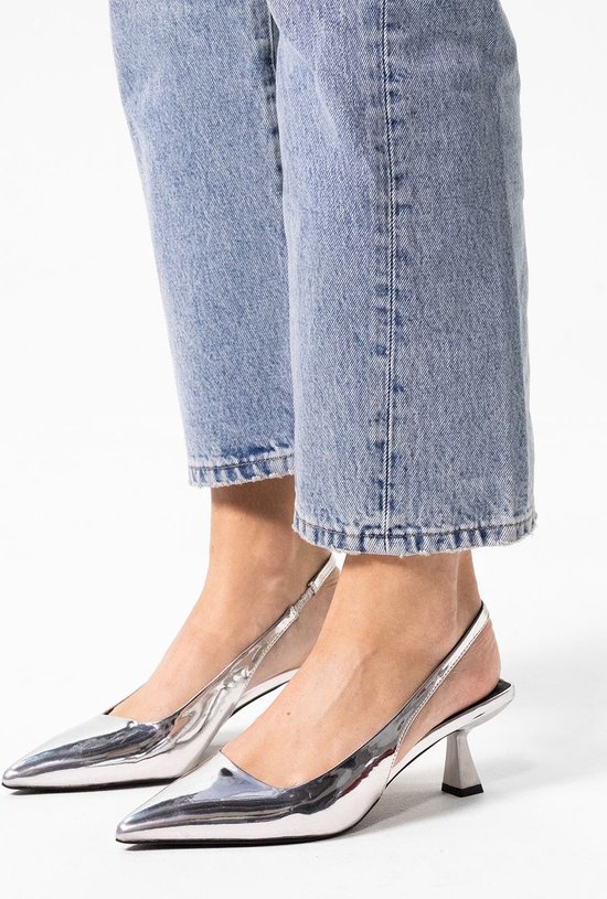 Sacha - Dames - Zilveren metallic slingback pumps - Maat 38
