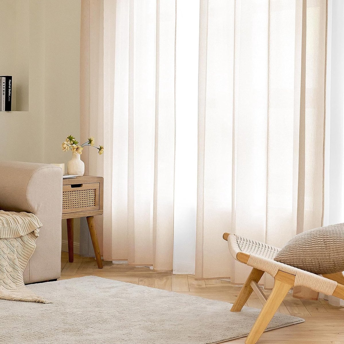 Set van 2 Transparante Wilt Doorkijk Gordijnen met Oogjes Beige 140x225 cm