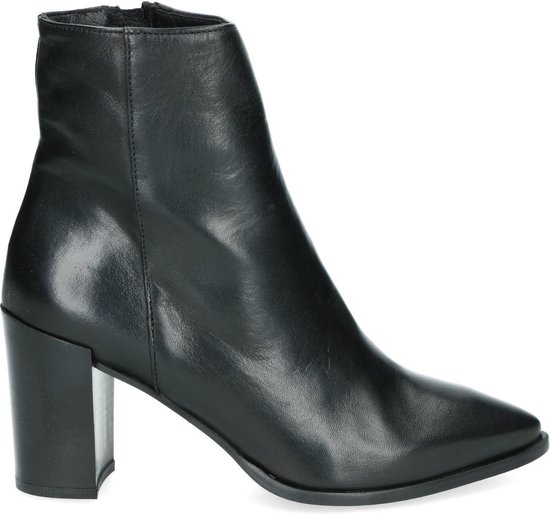 gaatjes schoenen