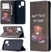 Voor Samsung Galaxy A21s Gekleurde Tekening Patroon Onzichtbare Magnetische Horizontale Flip PU Lederen Case met Houder & Kaartsleuven & Portemonnee (Beer)